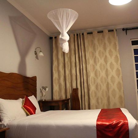 Bed and Breakfast Tumaini Gardens Kajiado Екстер'єр фото