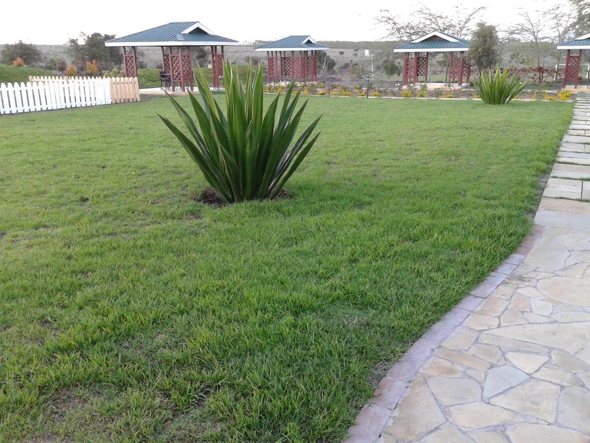 Bed and Breakfast Tumaini Gardens Kajiado Екстер'єр фото