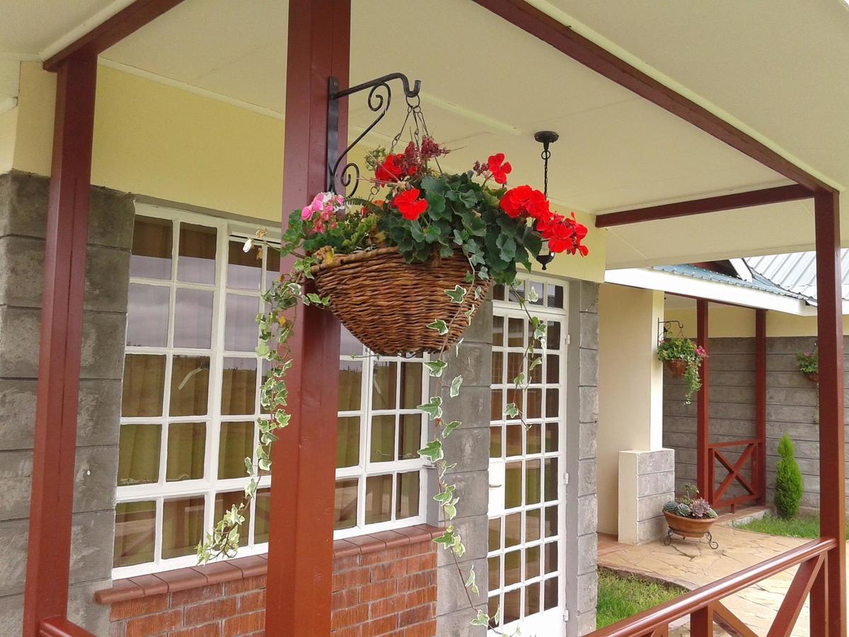 Bed and Breakfast Tumaini Gardens Kajiado Екстер'єр фото