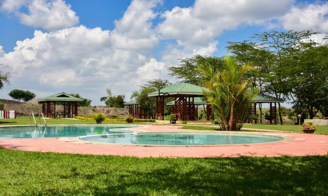 Bed and Breakfast Tumaini Gardens Kajiado Екстер'єр фото