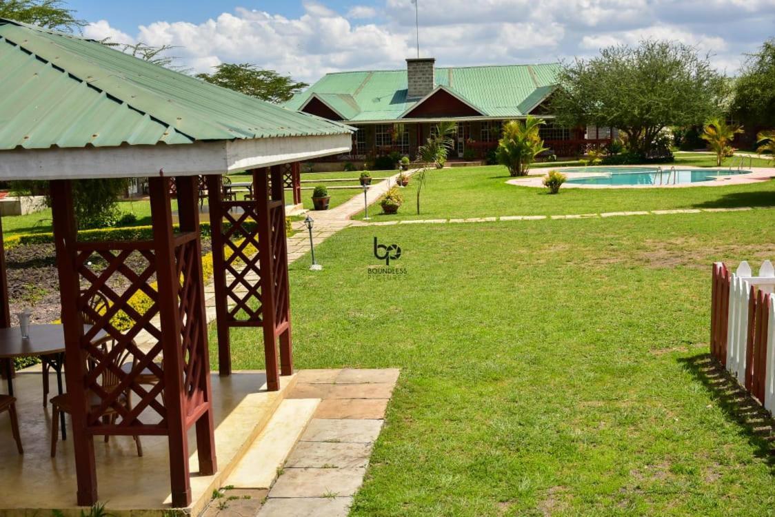 Bed and Breakfast Tumaini Gardens Kajiado Екстер'єр фото