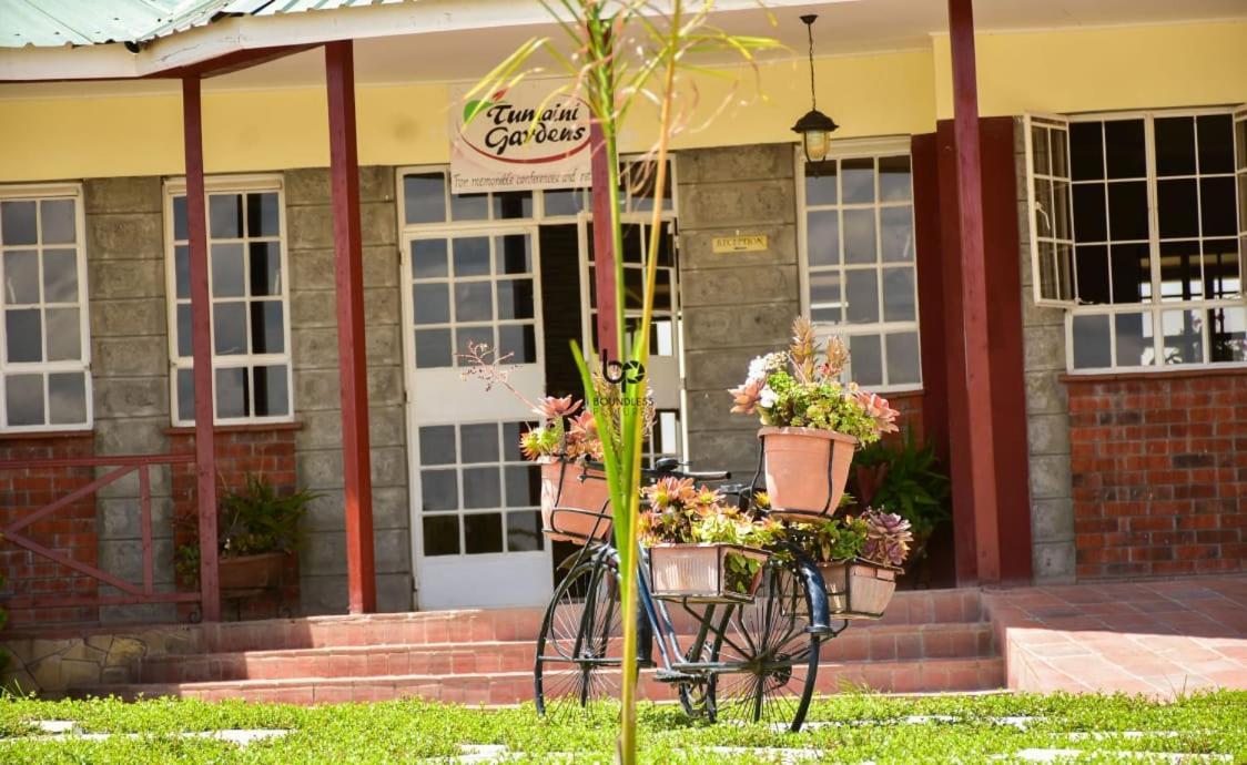 Bed and Breakfast Tumaini Gardens Kajiado Екстер'єр фото
